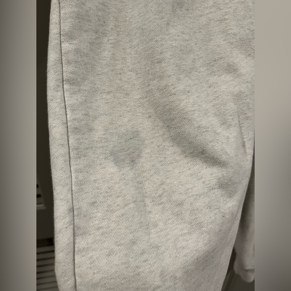 White Nike Sweatpants - Picture 8 of 8